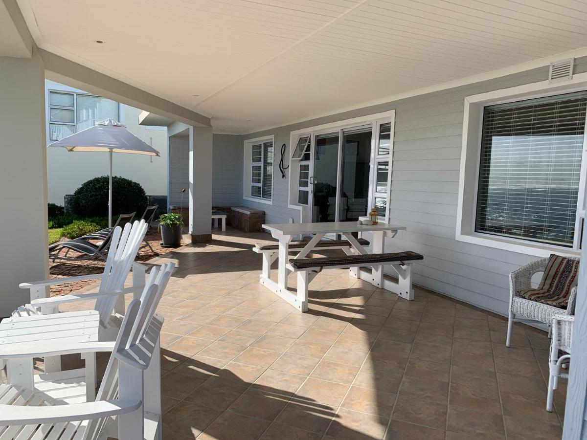 Whaletale Apartment De Kelders Bagian luar foto