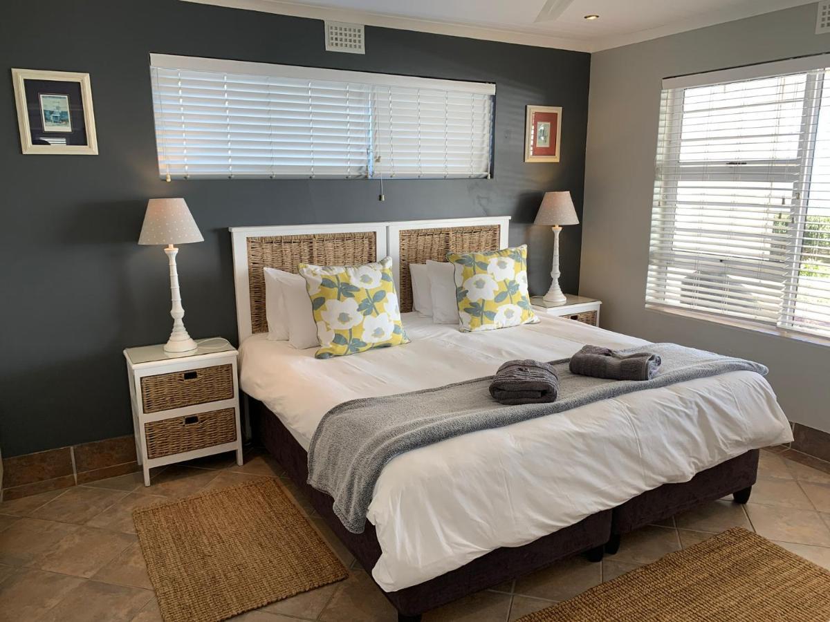 Whaletale Apartment De Kelders Bagian luar foto