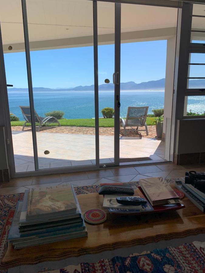 Whaletale Apartment De Kelders Bagian luar foto