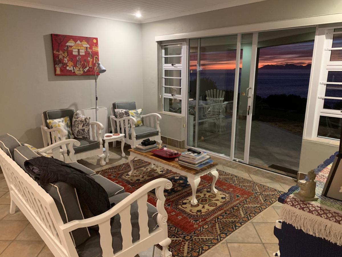 Whaletale Apartment De Kelders Bagian luar foto